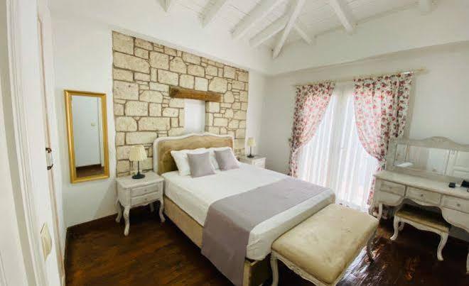 Zubeyde Hanim Otel Alacati Çeşme エクステリア 写真